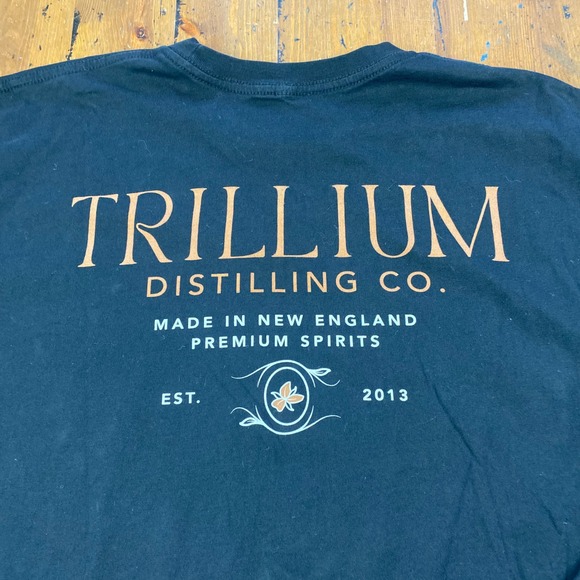 Trillium Distilling Co Black Long Sleeve T Shirt Men's 2XL Made in New England - Picture 2 of 7